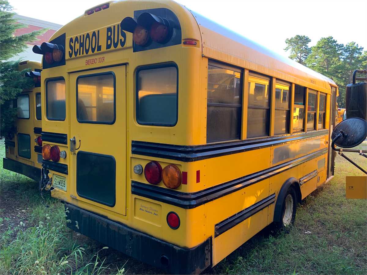 School Bus 2010 Ford Bus #2947 (sold as is) (not operational