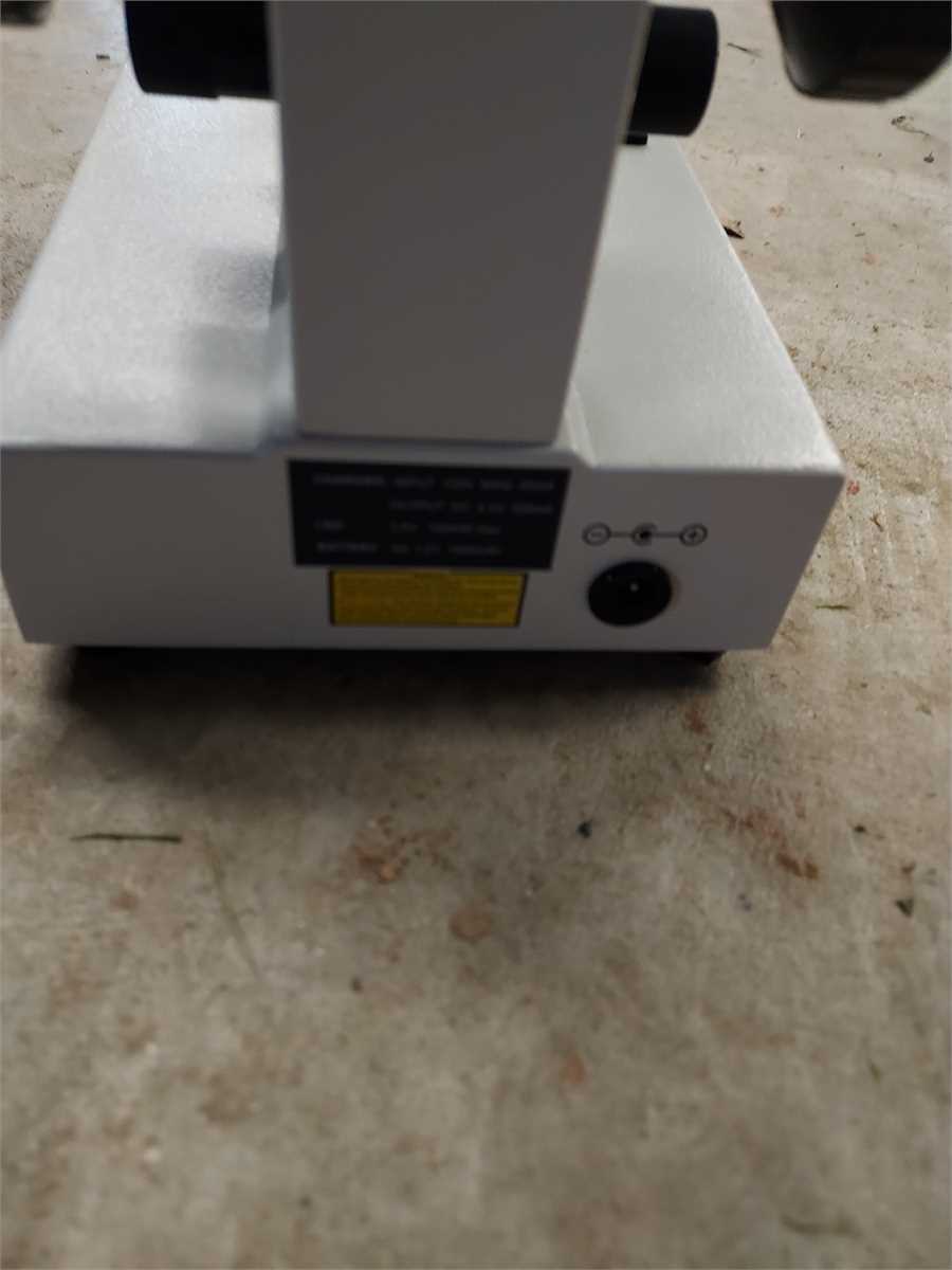 16 Wolfe Microscopes Online Government Auctions of Government Surplus