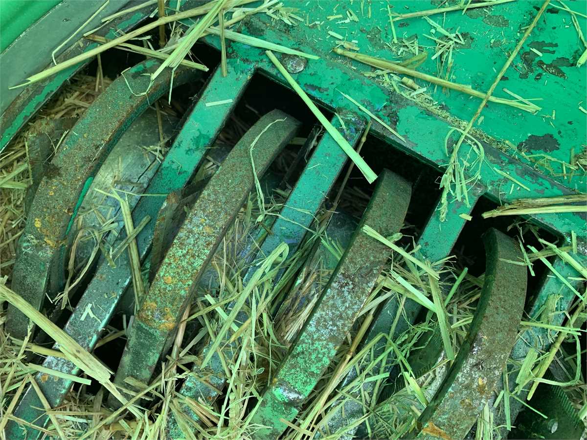 WIC STRAW BLOWER Online Government Auctions of Government Surplus