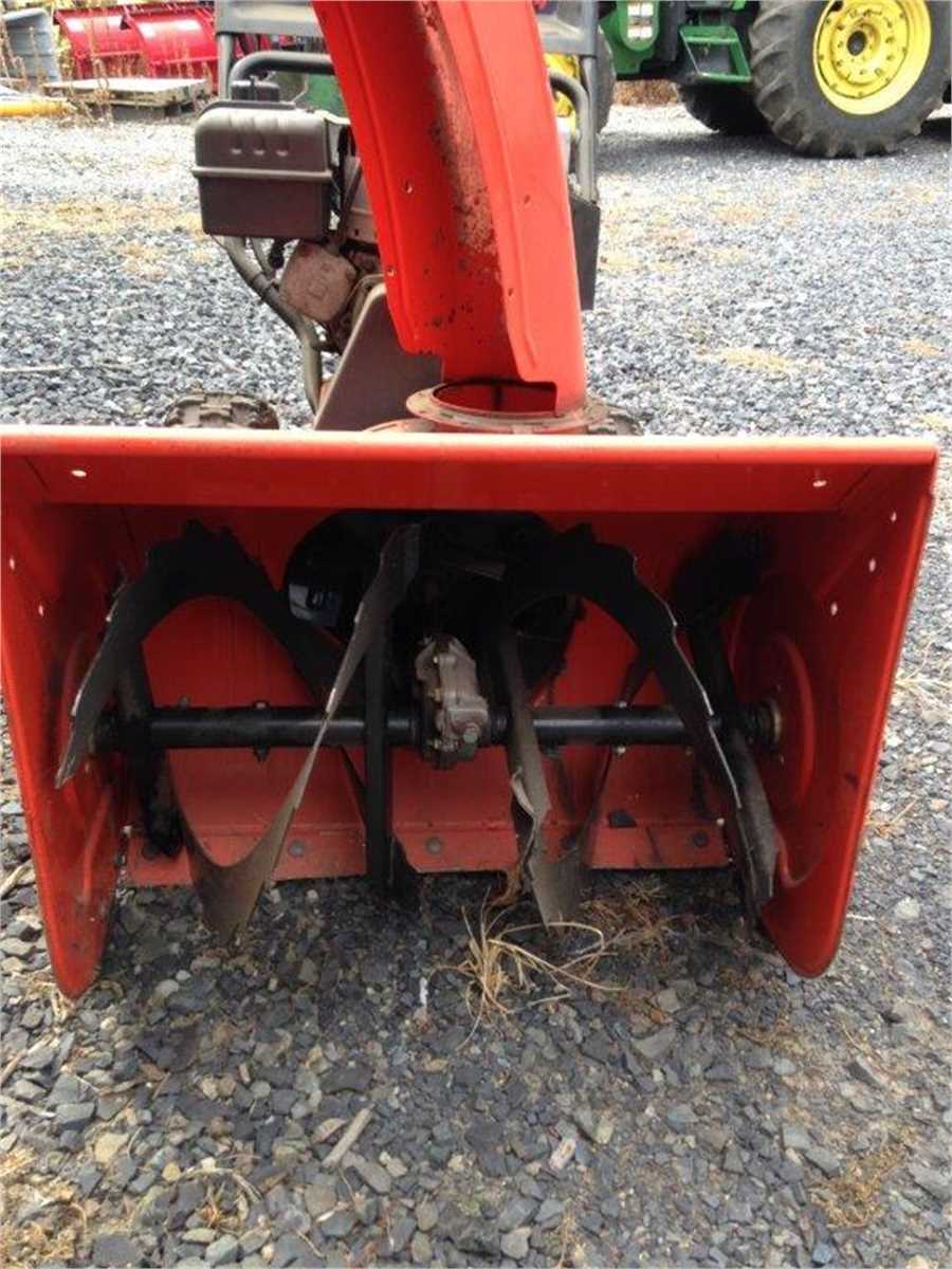 Ariens 8524 Snow Blower Model 932104. Runs Online Government Auctions