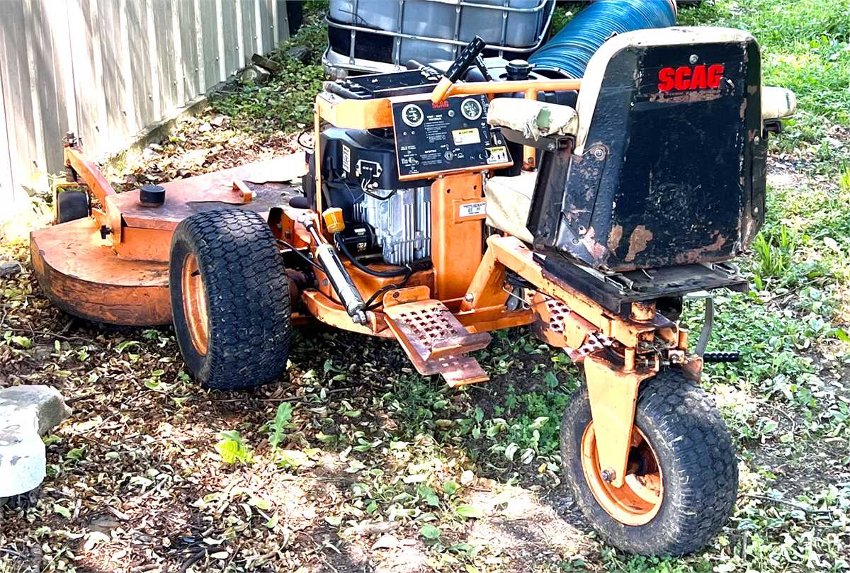 Scag three wheel discount mower