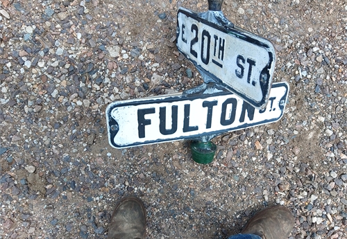 Fulton St & 20th St - Falls City Street Sign
