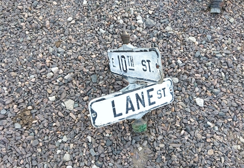 Falls City Street Sign - Lane St & 10th St
