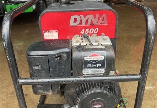 DYNA 4500 Portable Generator