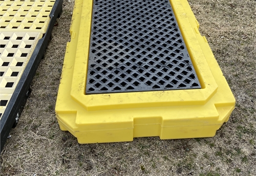 Containment Pallet