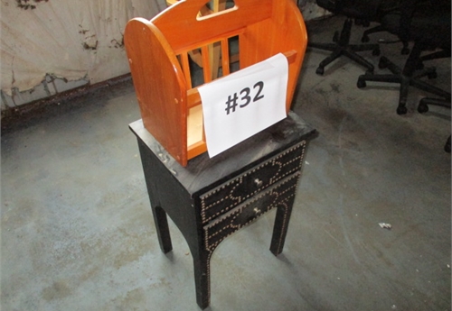 #32 TABLE WITH 2 DRAWERS & WOOD BASKET