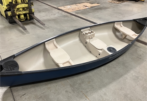 WaterQuest canoe