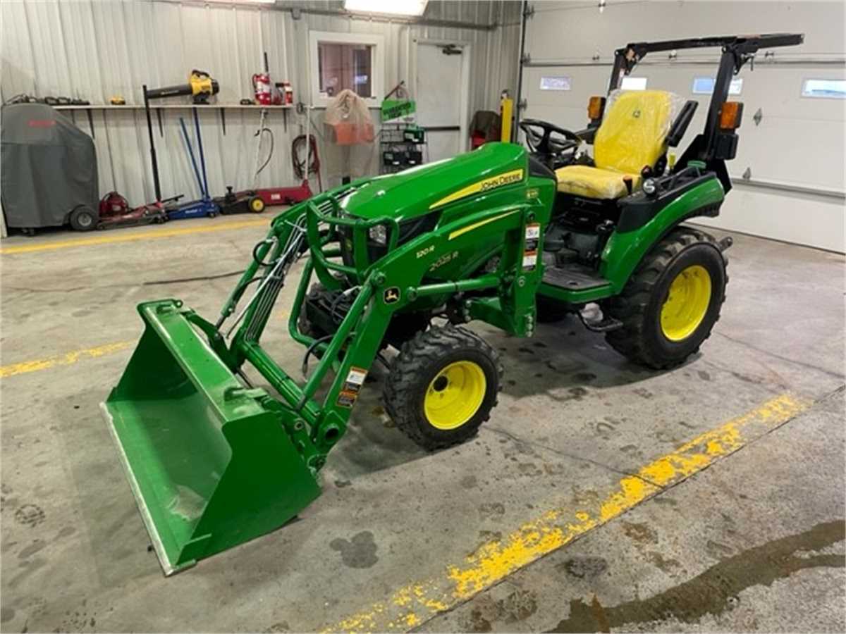 John Deere 2025 tractor with loader Online Government Auctions of