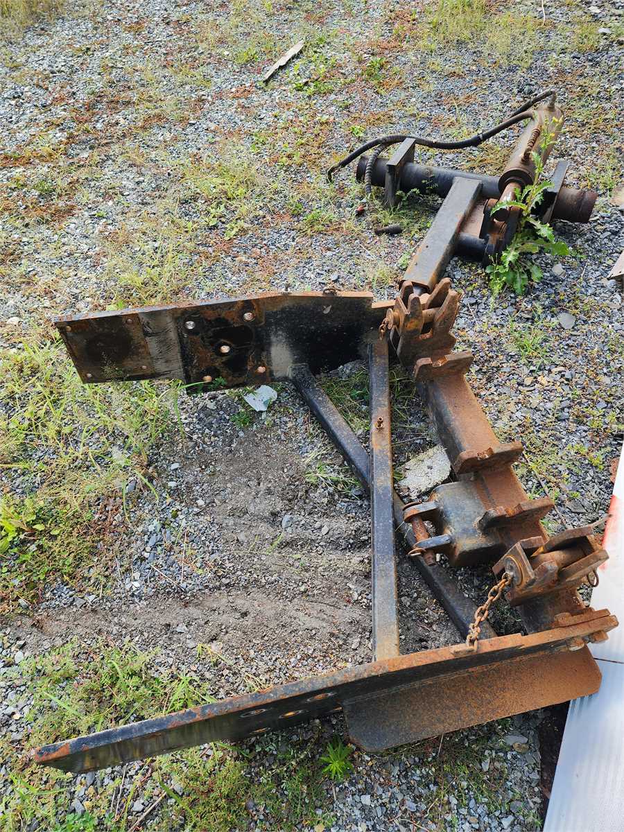 11 ft. GLEDHILL POWER ANGLE PLOW AND HITCH Online Government Auctions ...