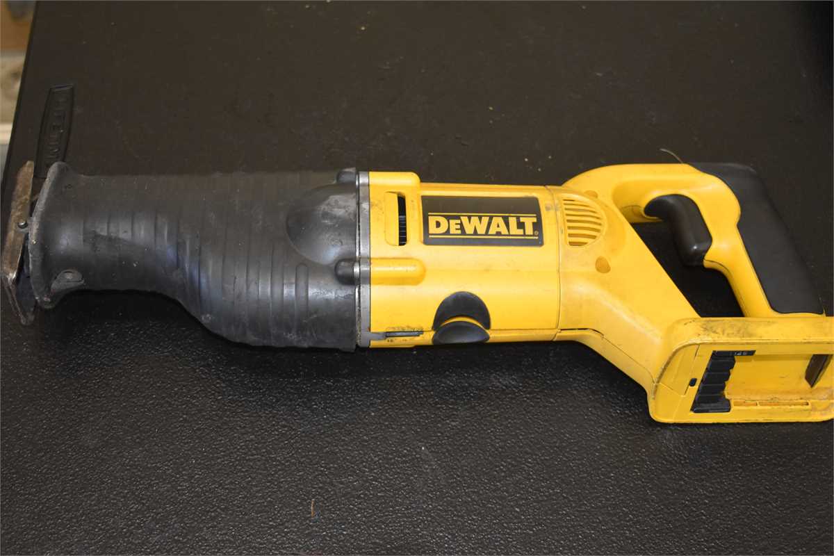 DEWALT DW938 18V Cordless Reciprocating Saw for sale online