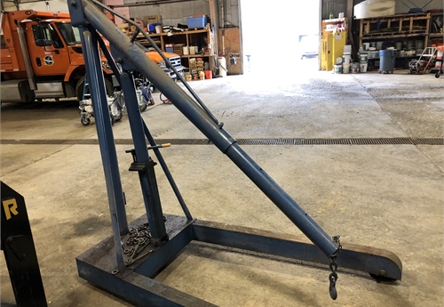 Extended Boom Engine Lift
