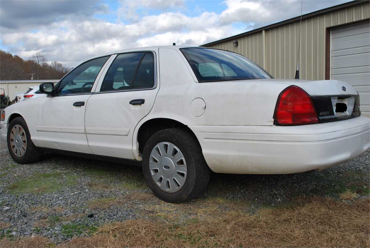 2011 Ford Crown Victoria Online Government Auctions Of Government ...