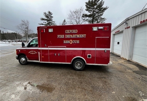 2003 PL Custom Ambulance, Ford E 450