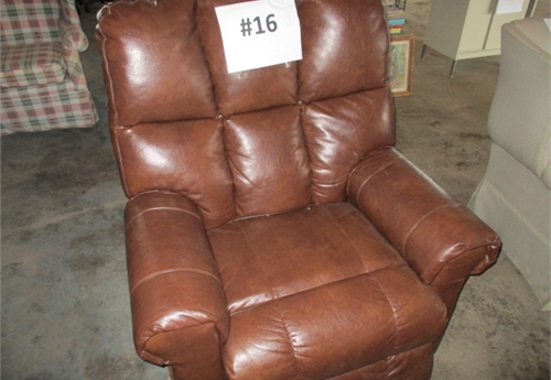#16 OVERSIZED BROWN LEATHER RECLINER -- ELECTRICS DO NOT WORK
